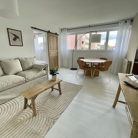 Au Coeur De La Ponetie Apartment Aurillac Ngoại thất bức ảnh